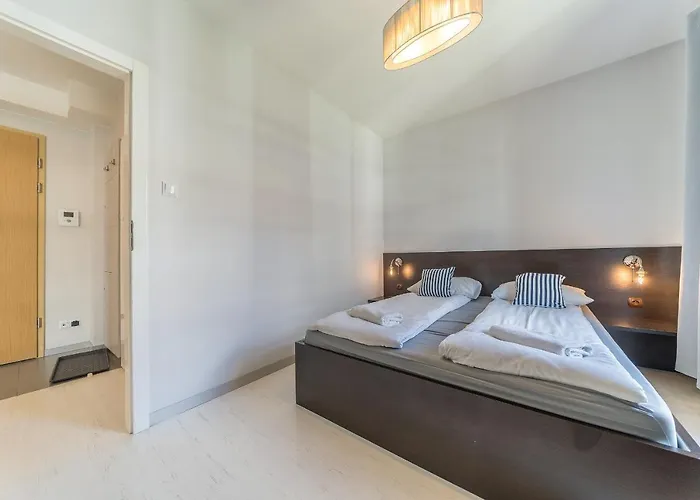 House Managers - Sopocka Przystan *